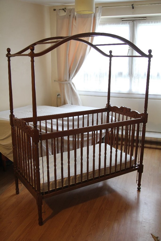 4 poster cot bed